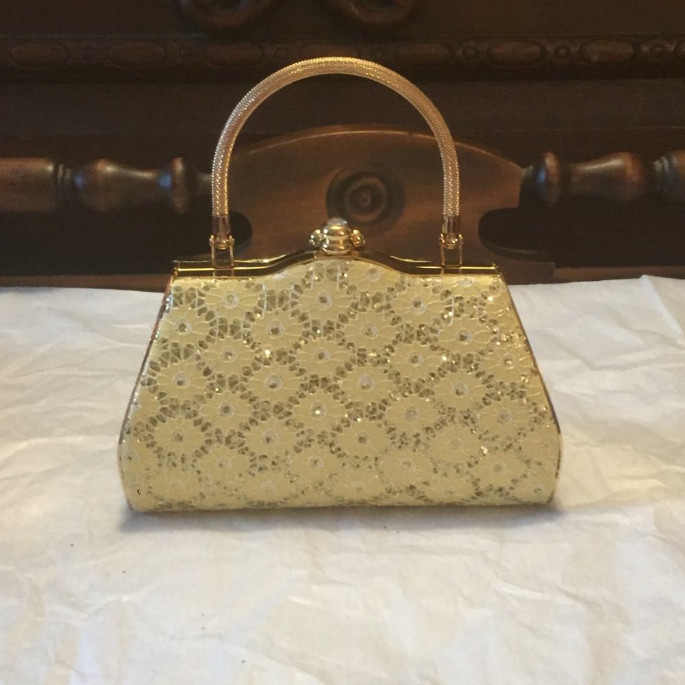 Yellow Fabric Gold Case Clutch Purse Jewel Clasp